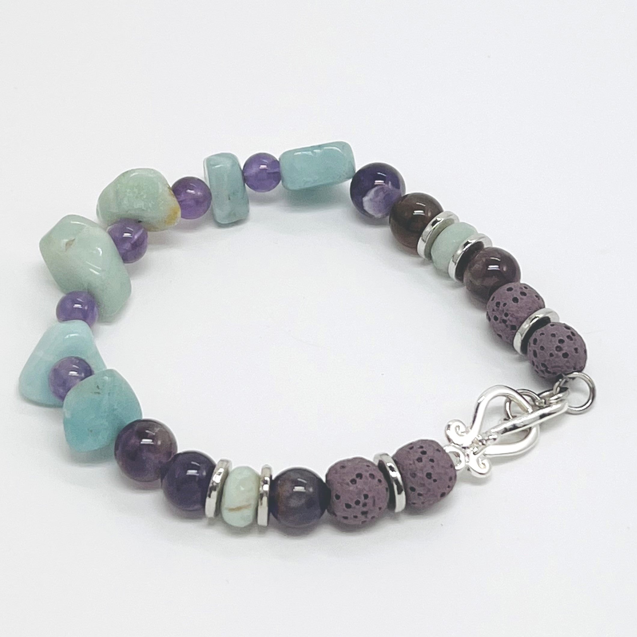 Bracelet of semiprecious amazonite and amethyst with lava beads for your personal essential oil