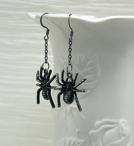 Creepy crawly black metal spider earrings