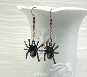 Creepy crawly antique copper metal spider earrings