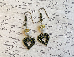 Antique brass earrings with a heart, pearl, crystal and a sparkling rhinestone rondel