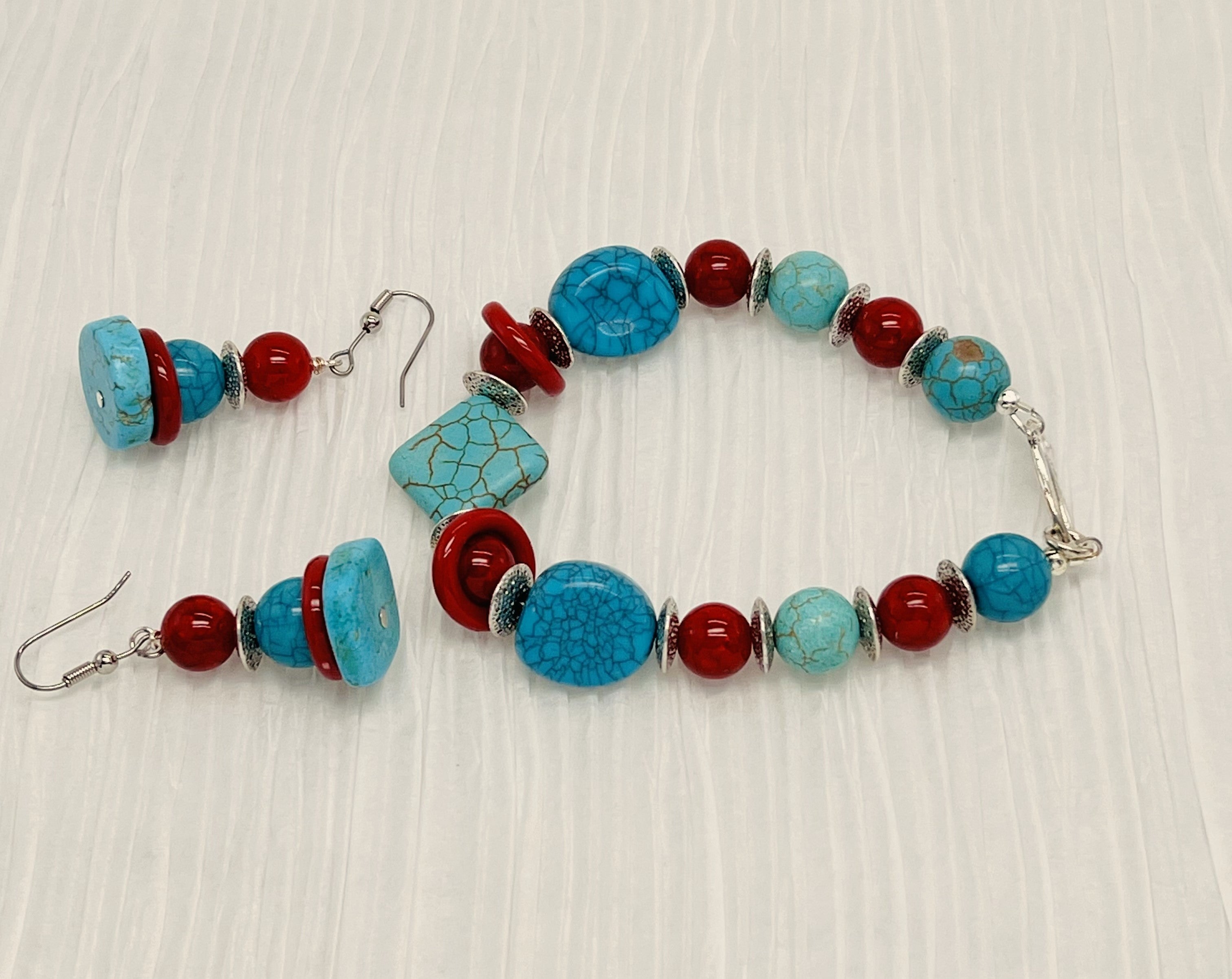 Bracelet and earring set, chunky turquoise howlite and red glass and acrylic beads