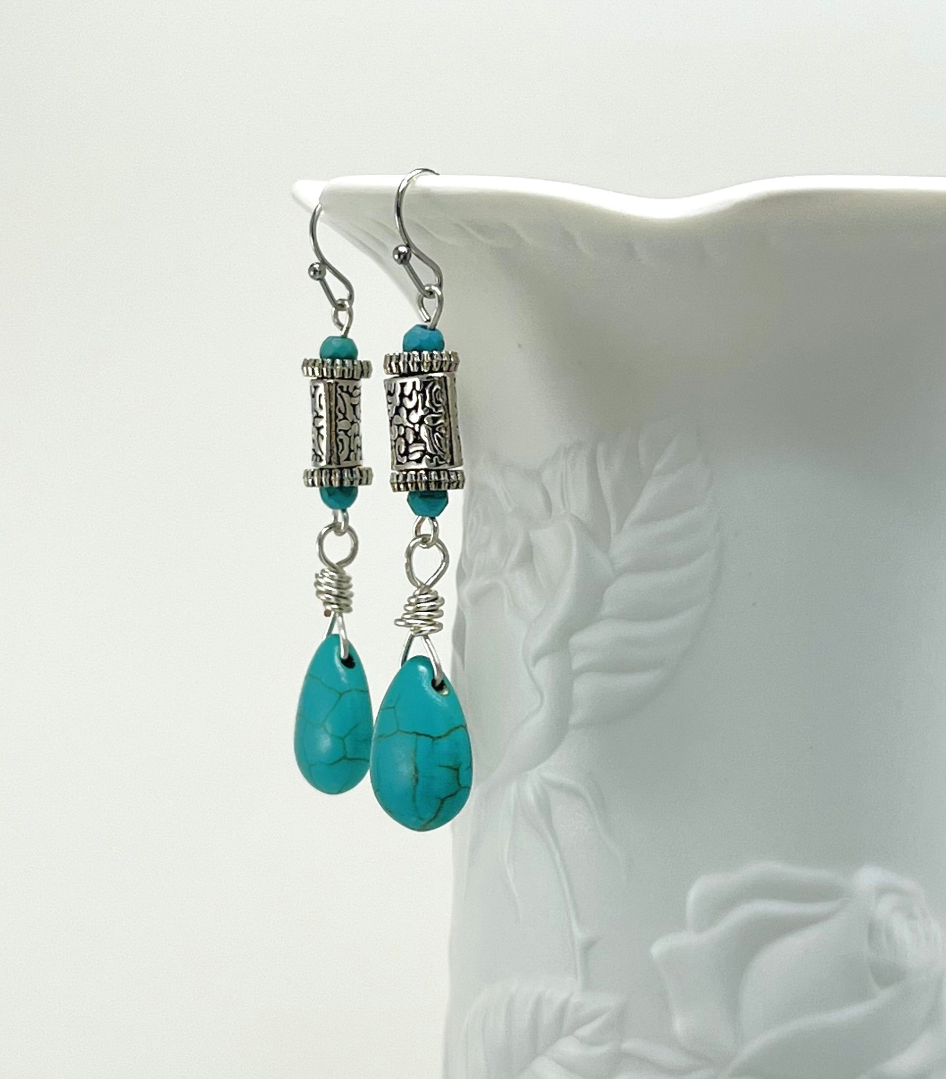 Classy silver and turquoise earrings